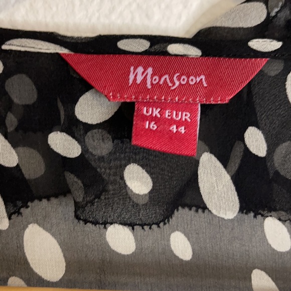 Monsoon silk dot dress - Picture 4 of 10